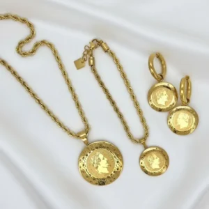 Parure Médaillon Impérial Doré – Acier inoxydable 🇫🇷